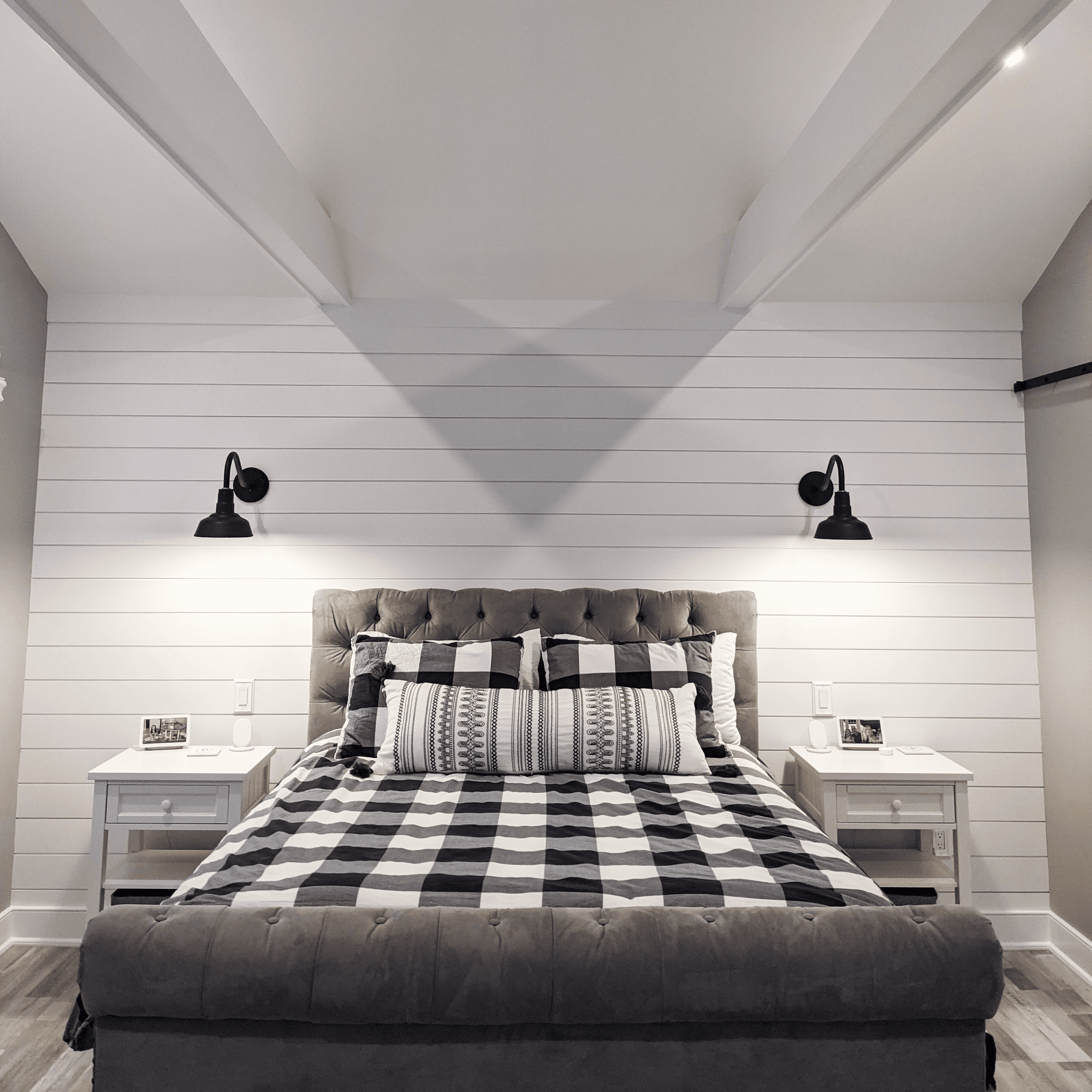 The Hawthorne LED Wall Light