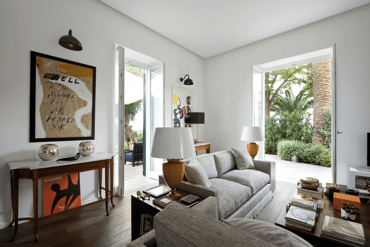 A Complete Guide to Selecting the Ideal Living Room Lights in 2025