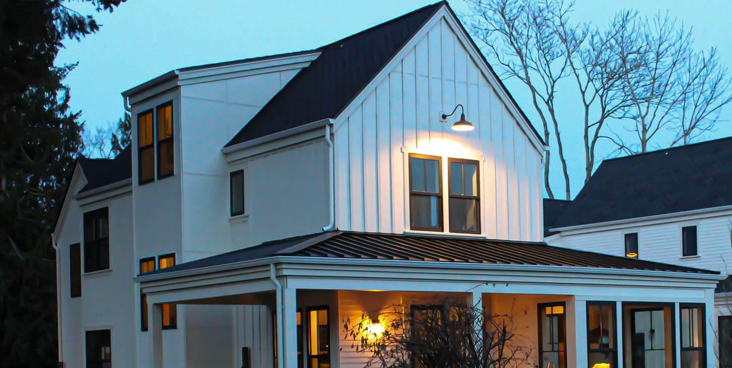 Dusk to dawn barn light