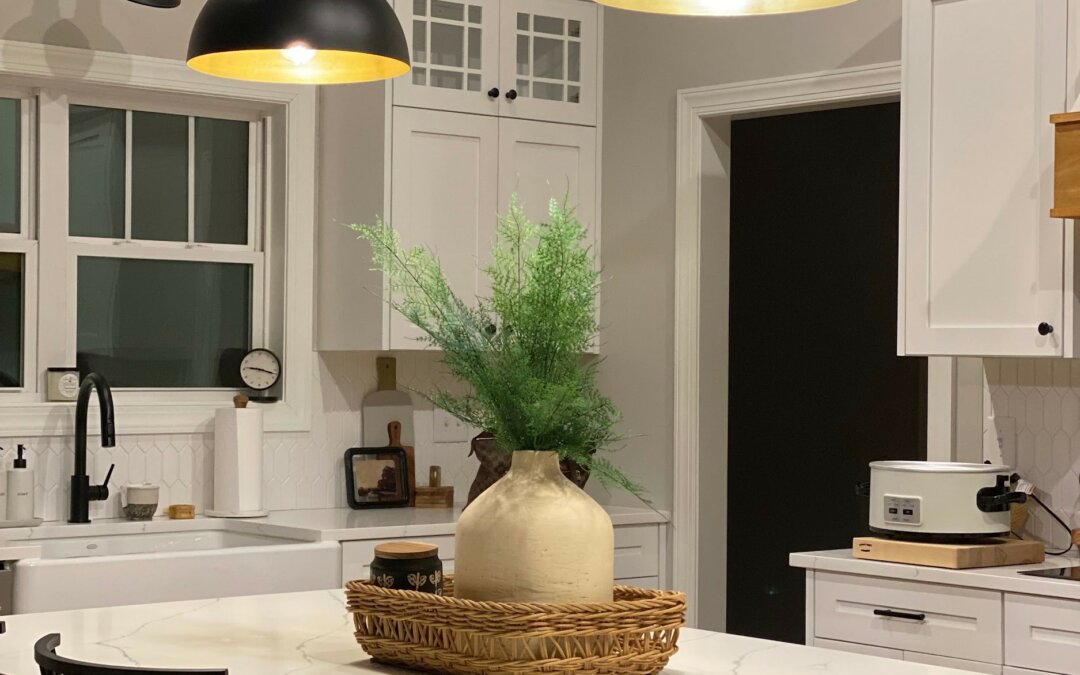 Why Every Home Needs a Black Pendant Light: A Buyer’s Guide