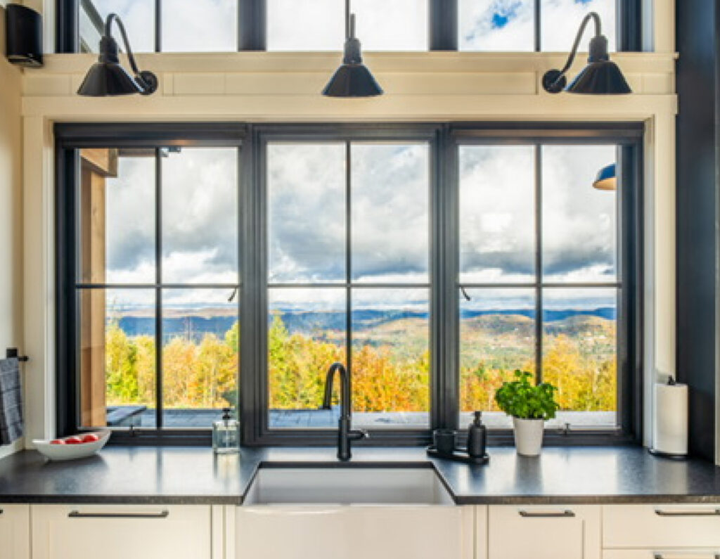 wall light above kitchen sink