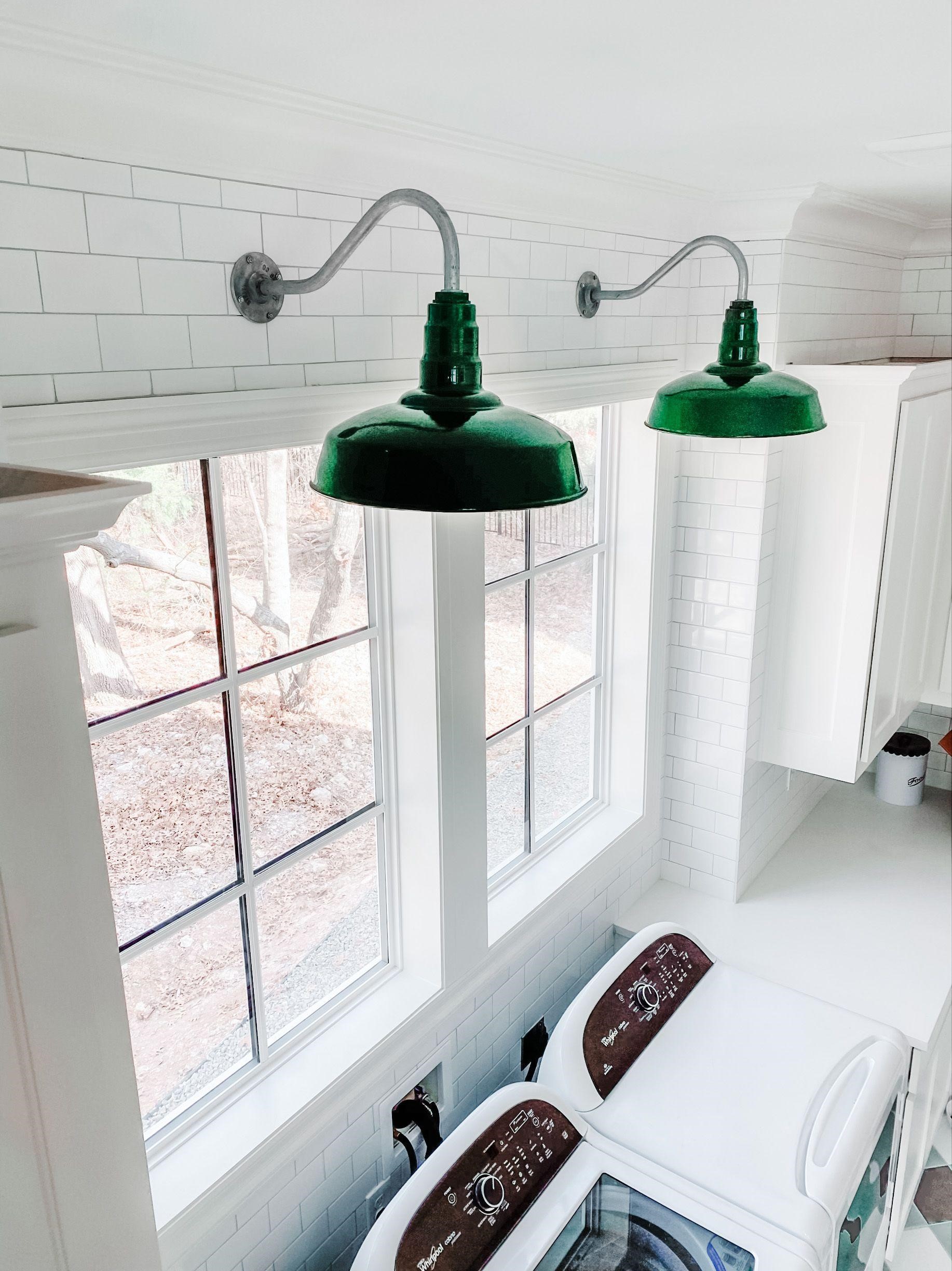 The Green Gardena Laundry Room Light 