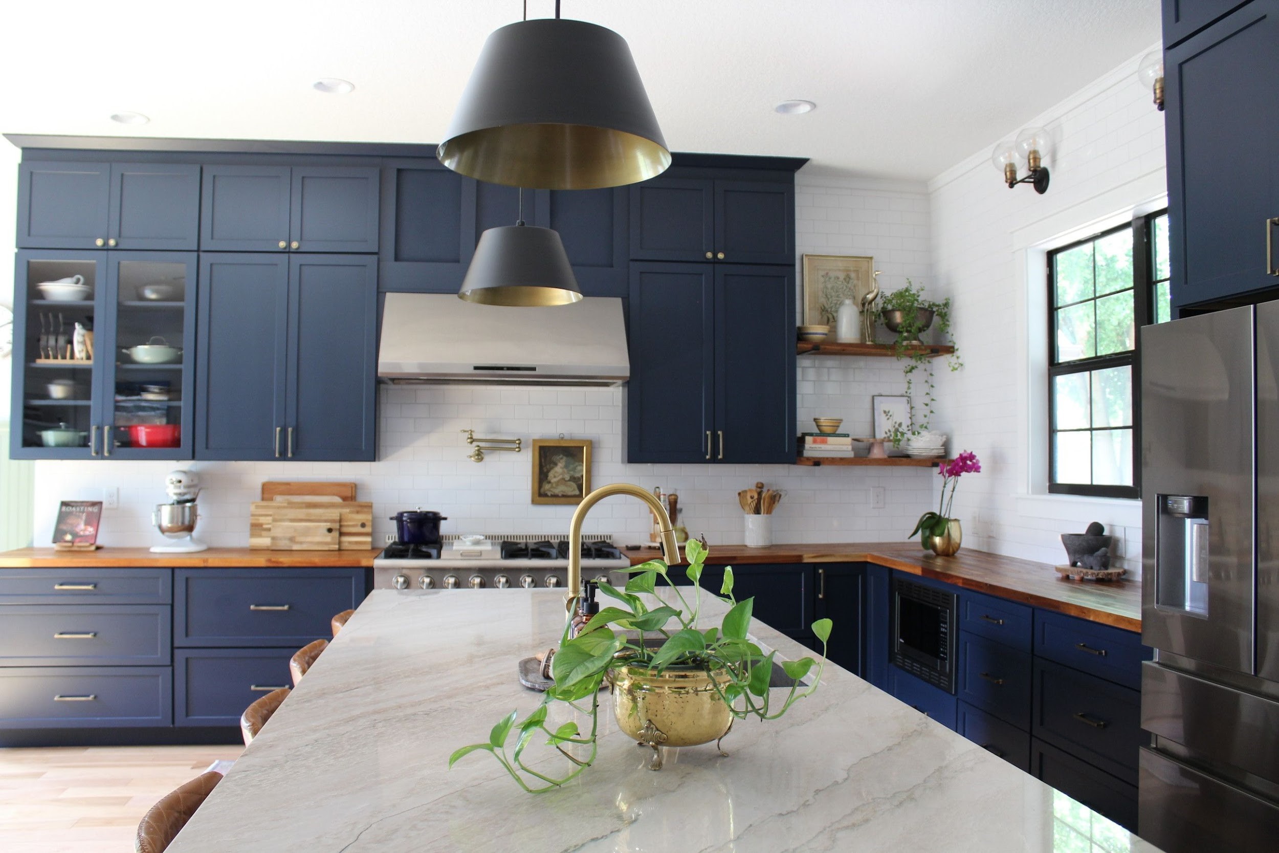 The Magnolia Kitchen Island Pendant