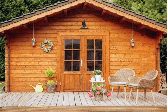 The Colfax Patio Wall Light