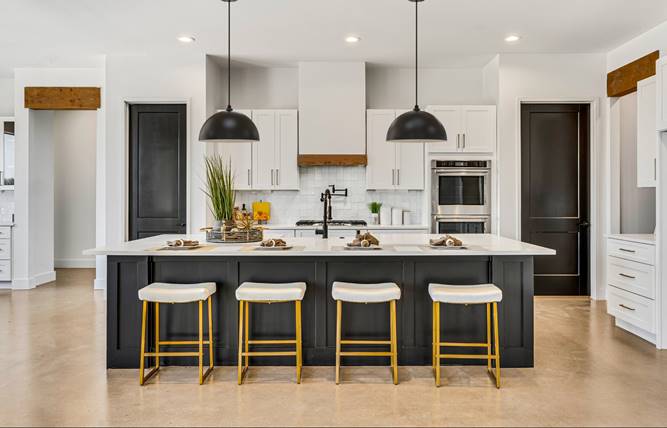 The Melrose Modern Pendant Light