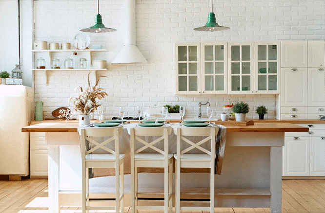 The Eagle Rock Island Pendant