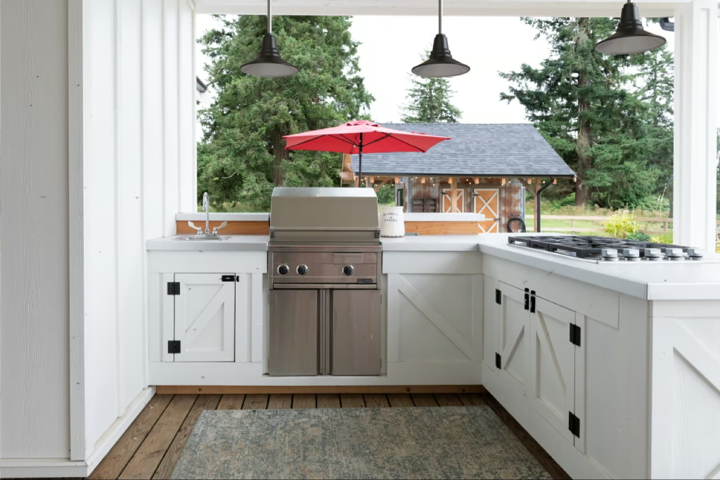 The Woodman Outdoor Kitchen Light